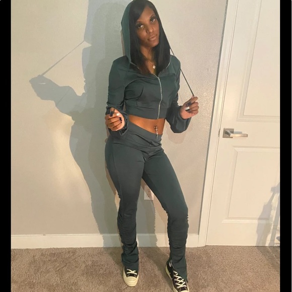 Come through and chill set - Picture 2 of 2